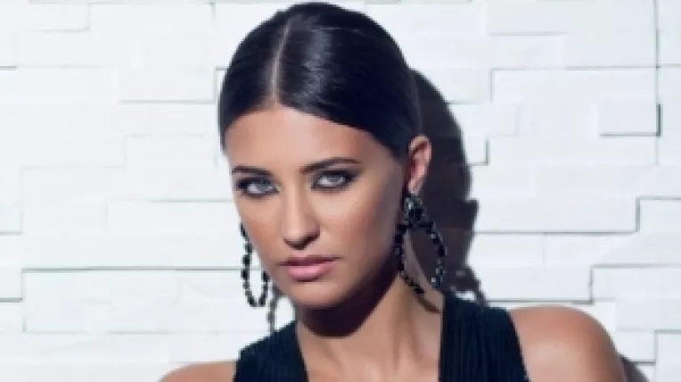 ANTONIA canta in deschiderea concertului Maroon 5 de la Bucuresti, astazi, 5 iunie