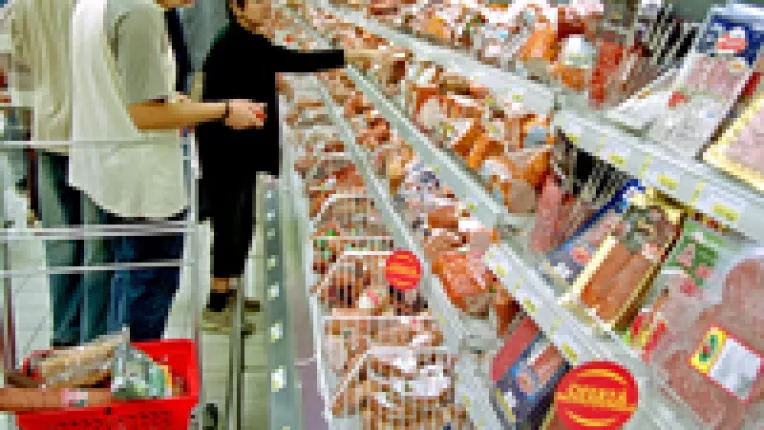 Cresterea pretului la gaze naturale genereaza scumpiri la alimente, cafea si tigari 