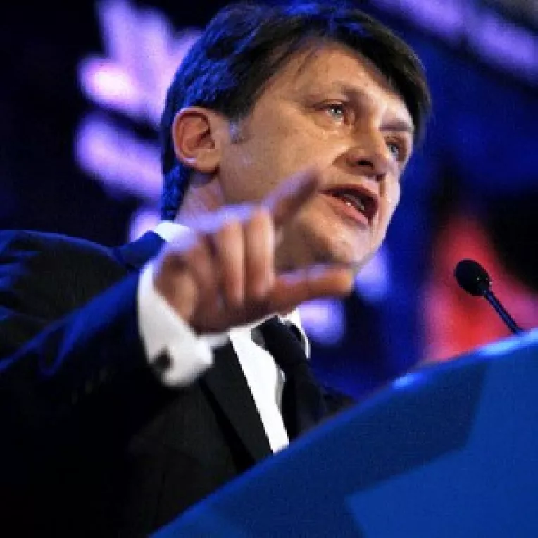 Crin Antonescu : "Daca presedintele Basescu se va opune guvernarii USL, vor fi declansate procedurile de suspendare a acestuia"