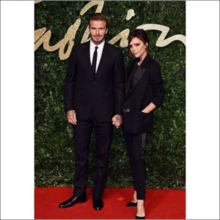 David si Victoria Beckam duc vieti separate in conacul achizionat de ei