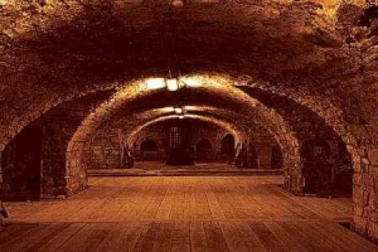 Doua tuneluri megalitice pe sub Marea Neagra, care fac legatura dintre Dobrogea si Turcia!