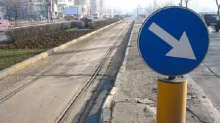 Inca o licitatie cu probleme la RAT Craiova. 1.000.000 de dolari cu scandal