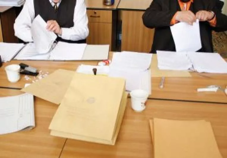 Incertitudine in privinta presedintelui Biroului Electoral Municipal