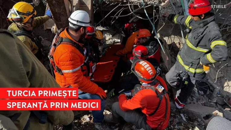 Numarul celor ucisi de cutremur a trecut de 21.000