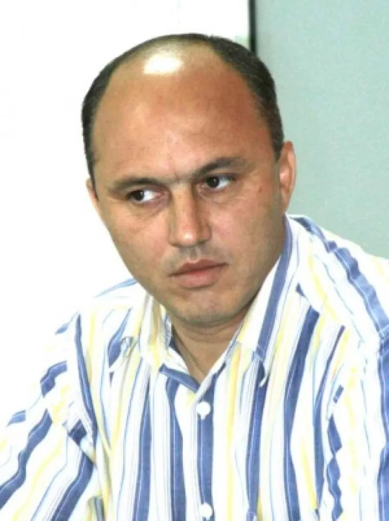 Pentru ca nu a primit suficienti bani, Mitrana achita datoriile cu taraita. Trei firme au de recuperat 9,9 miliarde de la Primaria 23 August