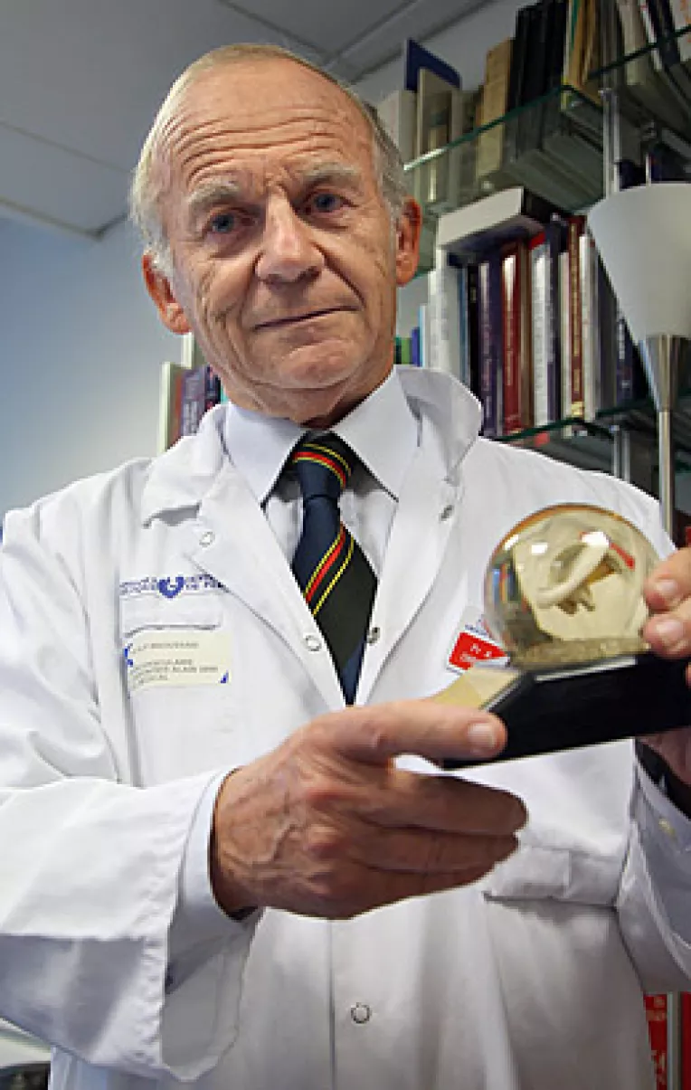 Performanta chirurgicala la Spitalul european Georges-Pompidou din Paris