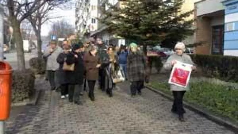 Retrocedarile incing spiritele