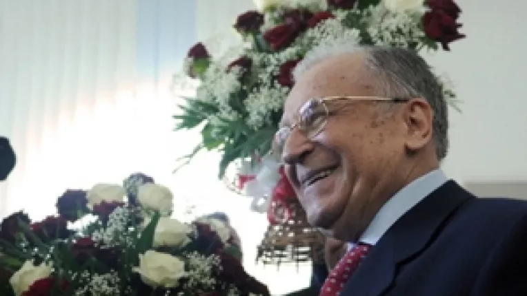 Secretul prin care Iliescu se mentine in forma